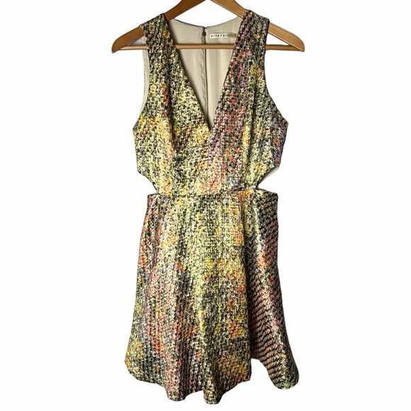 Alice + Olivia Varita Fit & Flare Metallic Dress Side CutOut Size 8 - Picture 6 of 13